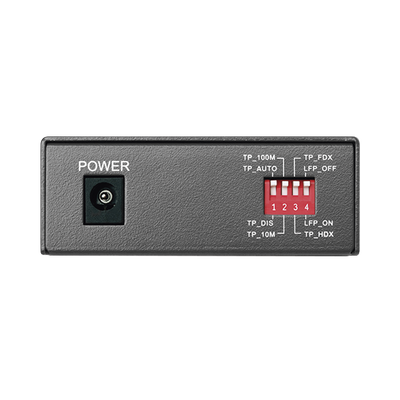 Convertidor Fibra Óptica WDM Monomodo / 1 puerto RJ45 10/100 Mbps / 1 puerto SC/UPC 100 Mbps / Hasta 20 Km / Para su Funcionamiento Requiere el Modelo MC111CS / Plug and Play