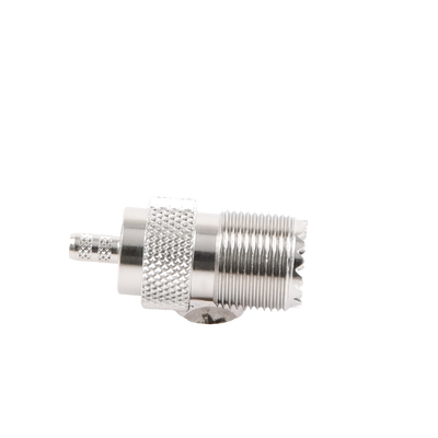 Conector UHF Hembra (SO-239) en Línea, de Anillo Plegable para Cable RG-58/U, RG-142/U, Níquel/ Plata/ Delrin.