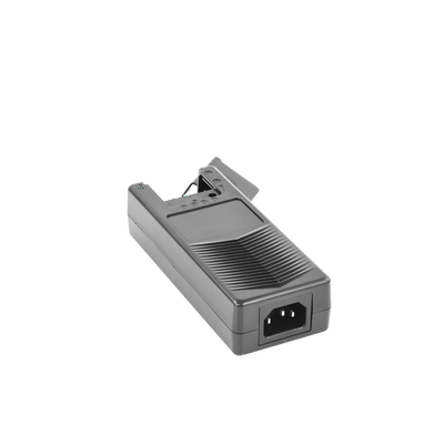 Fuente de Poder de 4 Salidas de 11 - 15 Vcc / 5 Amper / Voltaje de Entrada 110- 240 Vac / Fusible Termico PTC Integrado para Protección / Salida de Voltaje Inteligente hasta 3 Amper por Salida