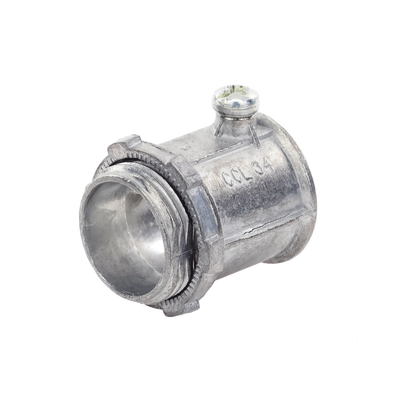 Conector de 3/4" para Tubo Pared Delgada con Tornillos Opresores.