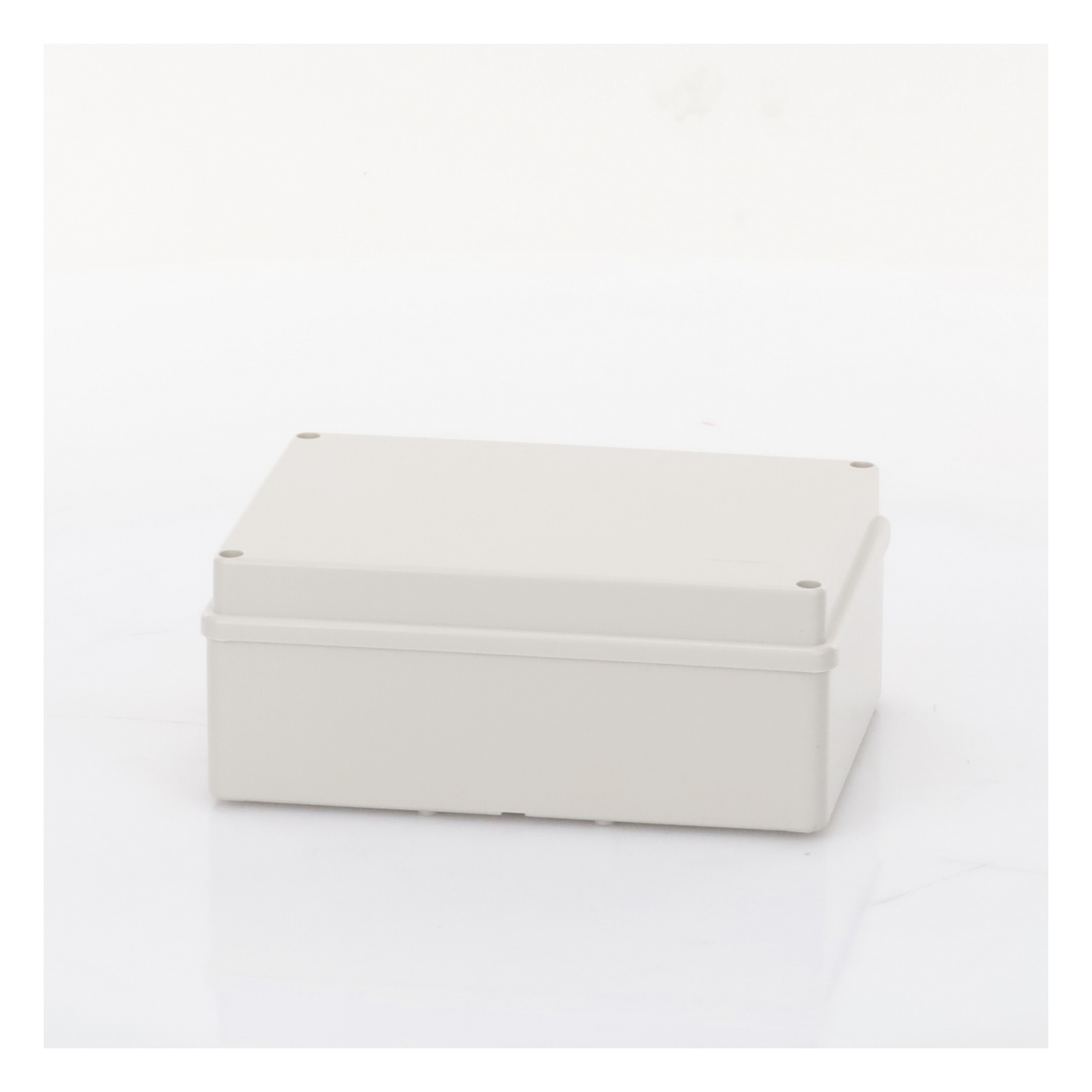 Gabinete de Plástico / IP55 / 140 x 190 x 76 mm / -40 a 120°C / Protección EMI / Aplicaciones Múltiples
