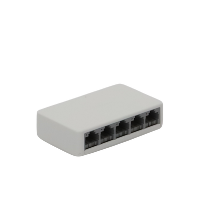 Switch NO Administrable / Para escritorio / 5 puertos 10/100 Mbps / Diseño Compacto / Plug and Play