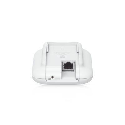 Access Point UniFi UK Ultra Navaja Suiza WiFi 5, MU-MIMO 2x2, instalación flexible, antena sectorial integrada, (2) conectores RP-SMA para antenas omnidireccionales externas, para interior o exterior (IPX6)
