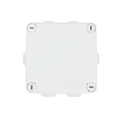 Caja Estanca de PVC Para Derivación y Conexión, 6 Entradas, Tapa con Tornillo de 1/4" de Vuelta, 100x100x50 mm (Área Interna), Uso Exterior IP55, Material que no Propaga el Fuego y Libre de Hálogenos