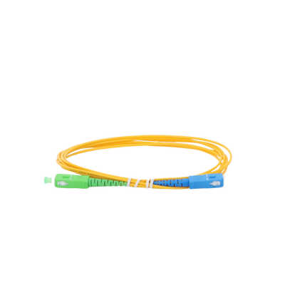 Jumper de Fibra Óptica Monomodo SC/APC-SC/UPC Simplex de 2 Metros (6.56 Pies), 2mm