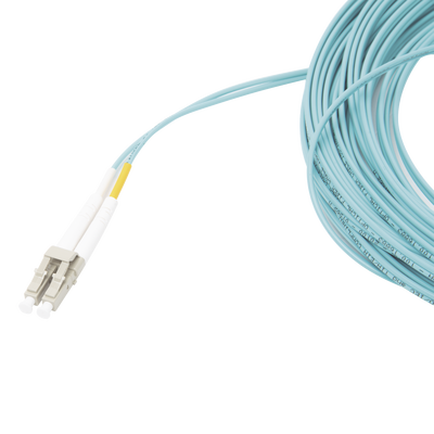 Jumper de Fibra Óptica Multimodo 50/125 XGLO OM3, LC-LC Duplex, OFNR, Color Aqua, 15 Metros (49.21 Pies)
