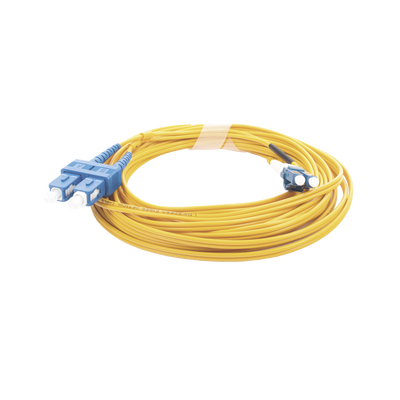 Jumper de Fibra Óptica Monomodo 9/125 LC/UPC-SC/UPC, PVC, 2.0 mm, Dúplex, Amarillo, 5 Metros (16.40 Pies)