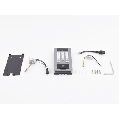 (PoE / 2 Relays) Terminal de Control de Acceso / Videoportero Multiapartamento Llamada a App / Teclado / Exterior Antivandálico IP65 & IK09 / Huella, Tarjeta, Código QR, PIN o App Hik-Connect / Cámara 2 MP compatible con NVRs