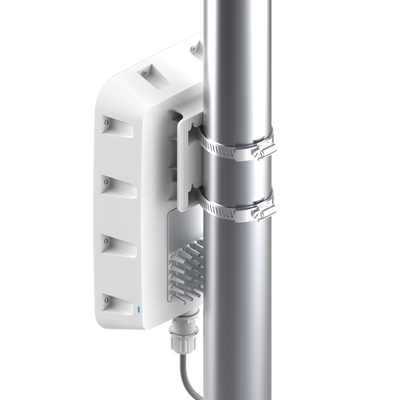 Punto de Acceso para exterior / cnPilot XV2-23T / WiFi 6 / Doble banda / Filtrado de Aplicaciones / hasta 256 clientes / gestión desde cnMaestro / IP67 / Hasta 2.4 Gbps