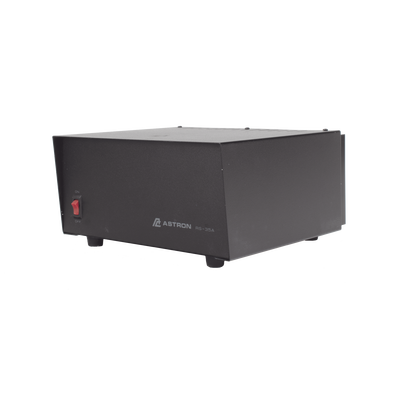Fuente de Poder Lineal / 13.8 Vcc 35 A / Regulación Electrónica / Disipador Térmico / Voltaje Universal / Alta Potencia