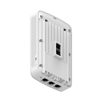 Punto de Acceso Empresarial Wi-Fi 6 / Con diseño para Pared / 3 Puertos Gigabit (1 con Salida PoE) / Doble banda en ( 2.4 y 5 GHz) / Hasta 2.5 Gbps / Gestión desde la Nube / Alimentación PoE af