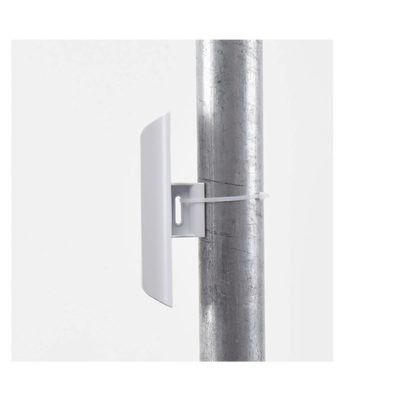 NanoStation airMAX locoM2 CPE, hasta 150 Mbps, frecuencia 2 GHz (2412-2462 MHz) con antena integrada de 8 dBi