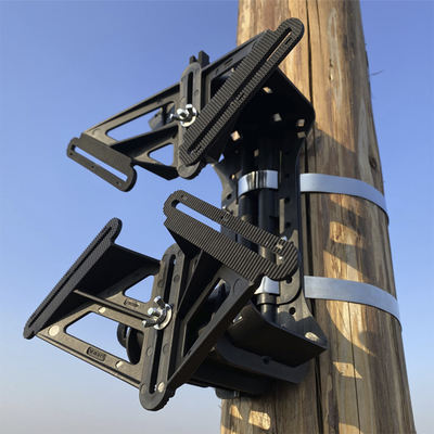 Brackets para Montaje de Caja de Empalme a Raqueta LP-CSS (2 Piezas)