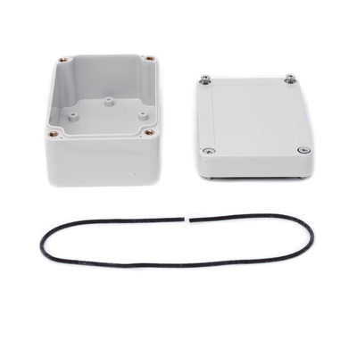 Gabinete Plástico para Exterior / IP65 / 100 x 68 x 50 mm / ABS Resistente a Intemperie / -20 a 60°C / Cierre por Tornillos