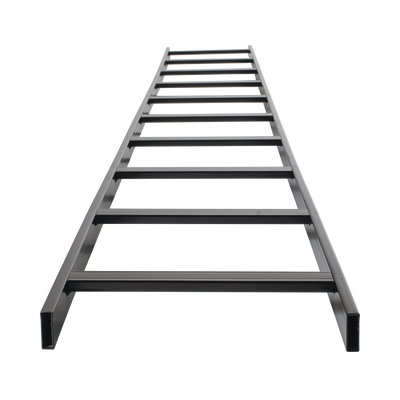 Escalera Tubular de 1.5" de Peralte y 12" de Ancho y 3.05 Metros de Largo, Pintura Epóxica Color Negro, Ideal Para Utilizarse en Centros de Datos o Cuartos de Telecomunicacionesl, incluye Coples y Tornillería