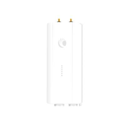 2 Gbps /ePMP FORCE4600C para PTP de alto Desempeño / Wi-Fi 6E / 2 Gbps / 5725 - 7125 MHz / Conectorizado / Con puerto SFP+ / Incluye PoE y Cable de alimentación