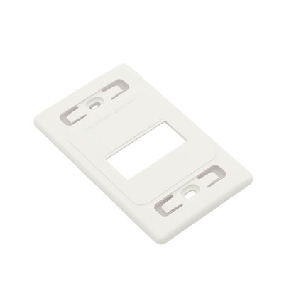 Placa de Pared Modular MAX, de 3 Salidas, Color Blanco, Versión Bulk (Sin Empaque Individual)