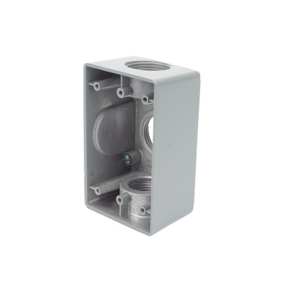 Caja Condulet FS de 1" (25.4 mm ) con tres bocas una arriba y una atrás a prueba de intemperie.