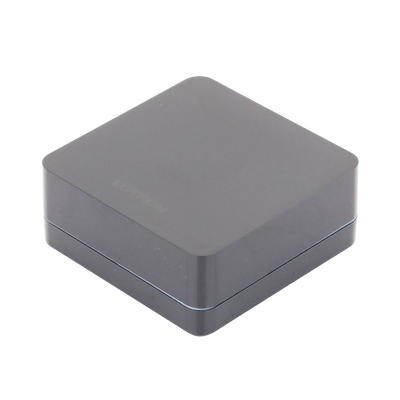 (RA2 Select) Repetidora inalámbrica para controlador principal, agregue hasta 4 al receptor principal RRSELREP2BL.