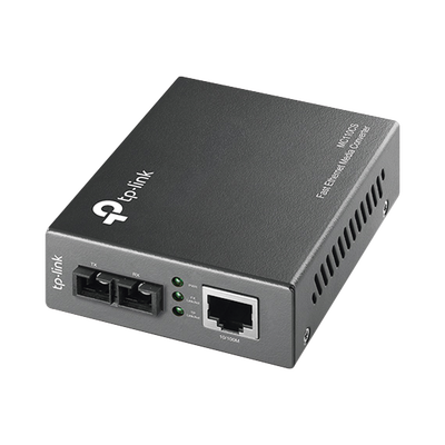 Convertidor Fibra Óptica Monomodo / 1 Puerto RJ45 10/100 Mbps / Puerto Fibra Óptica SC 100 Mbps / Hasta 20 kilometros / Plug and Play