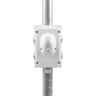 Montaje de Poste para Domos Hikvision / Color Blanco / Uso en Exterior