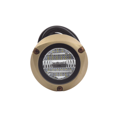 Luz led marina sumergible SeaBlaze X2, emite luz de color blanco y azul de 6000 lúmenes, fabricada en bronce naval con grado de protección IP68.