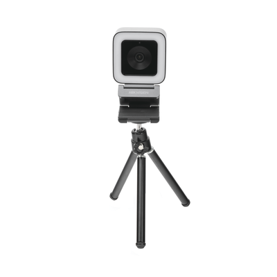Cámara Web ALTA DEFINICIÓN (1080p) / Aro de Luz Interconstruido / Gran Angular / Micrófono Integrado / Conector USB de 2 mts / Fácil de Instalar / Reducción de Ruido Inteligente