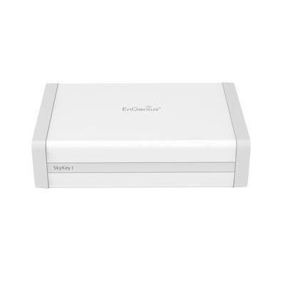 Controlador de red local con gestión en la nube/ Soporta hasta 100 puntos de Acceso EnGenius/ Soporta PoE 802.3 af/ Plataforma ezMaster integrada