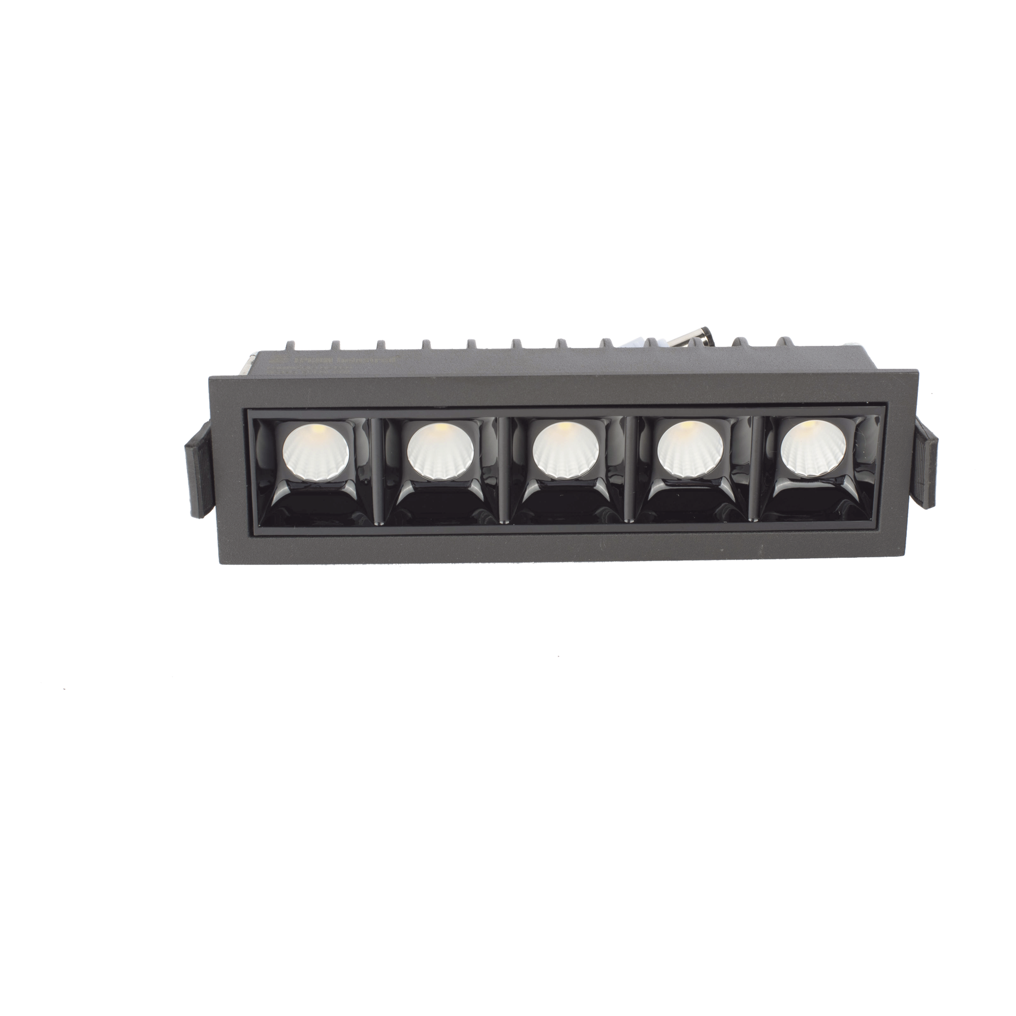 Reflector Empotrable / LUZ Fría / 110 V / 10 W / 750 lúmenes / 50000 hrs / IP20 — EPCOM INDUSTRIAL · SKU EPIDL10W