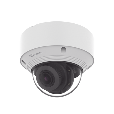 Cámara IP Tipo domo Antivandálica 5 Megapíxel / Lente Varifocal 3.2 - 10mm / IR 30M / WDR 120db / IP66 / H.265 & WiseStream / Inteligencia Artificial Deteccion de Personas y vehiculos — HANWHA VISION · SKU QNV-C8083R