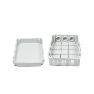 Caja Estanca de PVC Para Derivación y Conexión, 12 Entradas, Tapa Atornillada, 300x220x120 mm (Área interna), Uso Exterior IP55, Material que no Propaga el Fuego y Libre de Hálogenos