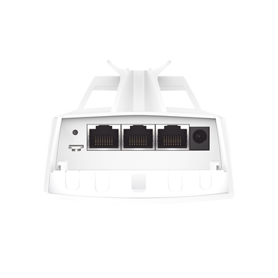 KIT de Enalce Inalámbrico Omada para Exterior / Frecuencia de 5GHz / Emparejamiento Automático / 3 puertos Gigabit / PoE Pasivo 24 Vcc o 802.3 PoEaf / Antena Direccional de 7 dBi MIMO 2x2 / Adminsitración Remota Mediante Omada